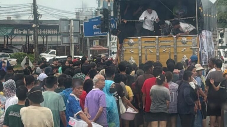 ลงทะเบียนน้ำท่วม สส.สงขลา เผยภาพหาดใหญ่วันนี้ อย่างกับ “วันสิ้นโลก”