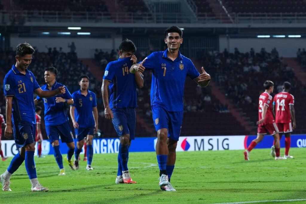 เวียดนาม พบ ไทย